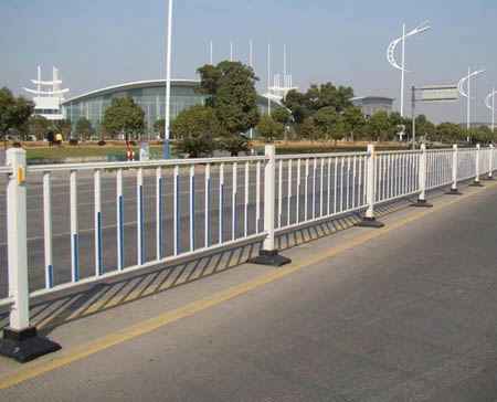 市政護(hù)欄網(wǎng)價(jià)格 市政護(hù)欄網(wǎng)價(jià)格