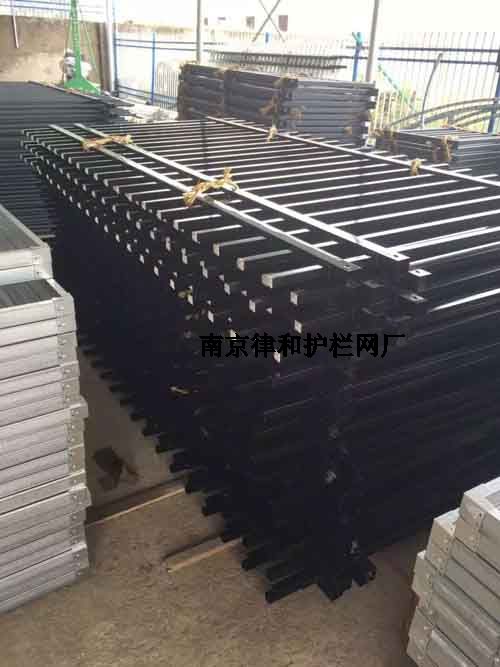 黑色鋅鋼護(hù)欄 黑色鋅鋼護(hù)欄