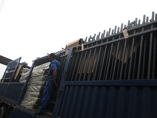 鋅鋼圍墻護(hù)欄價格 鋅鋼圍墻護(hù)欄價格